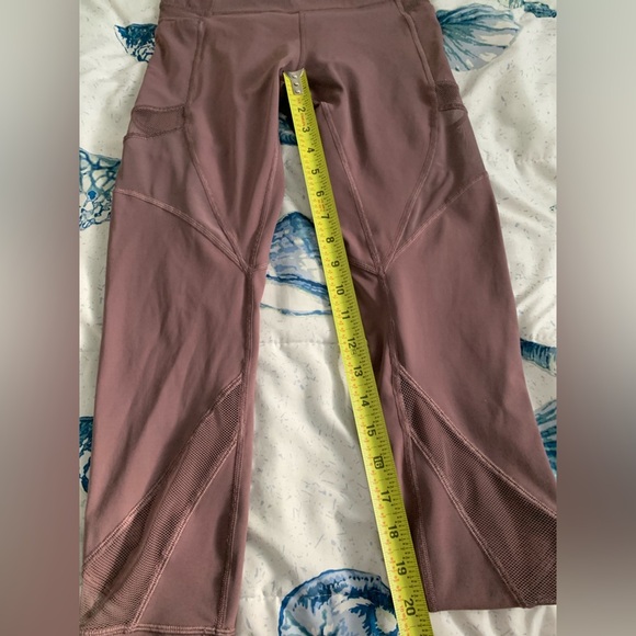 lululemon athletica Mesh high rise Mauve Leggings size 6 - Picture 8 of 8
